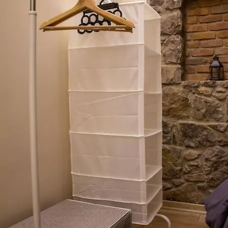 Stone With Beautiful View In Heart Of Apartamento Esmirna