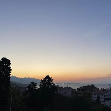 아파트 Stone With Beautiful View In Heart Of 이즈미르
