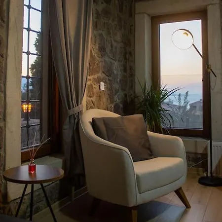 Διαμέρισμα Stone With Beautiful View In Heart Of